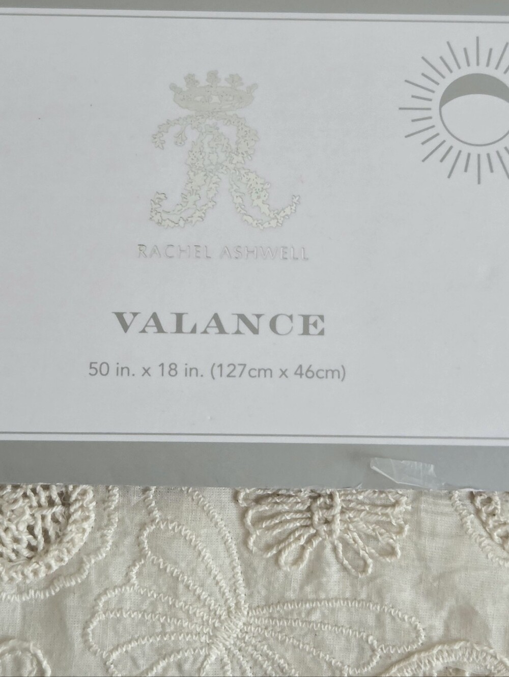 Simply Shabby Chic Rachel Ashwell Eyelet Embroidered Butterflies Valance Curtain - Picture 7 of 9